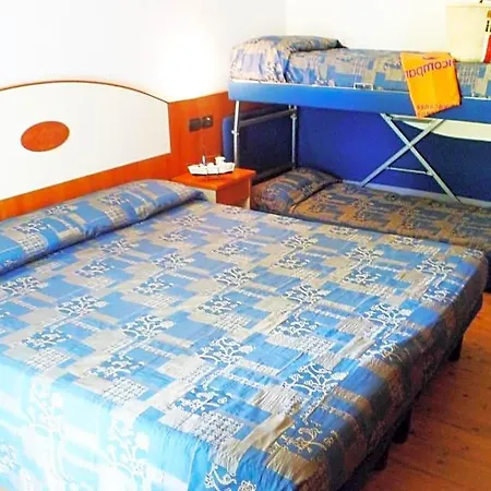 Ξενοδοχείο New Bristol Sport & Domus Mea 3*
